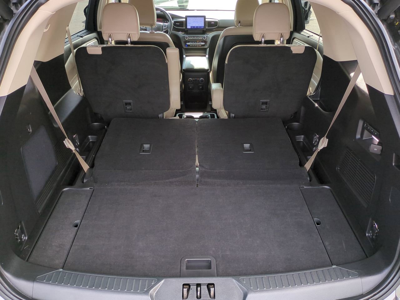 Certified 2020 Ford Explorer Limited image 13