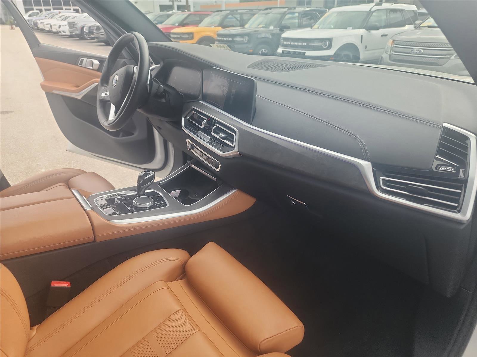 Used 2021 BMW X5 xDrive40i w/ Convenience Package image 28