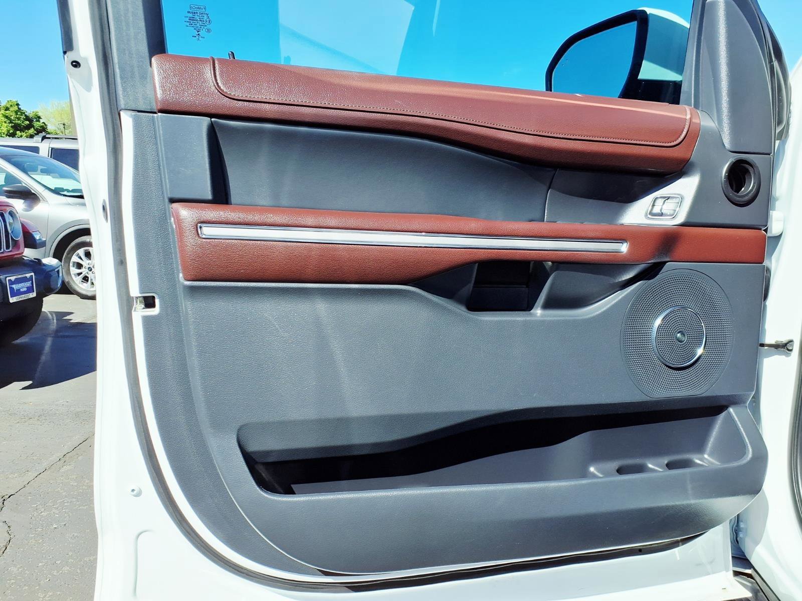 Certified 2023 Ford Expedition Limited image 22