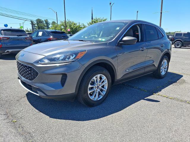 Certified 2022 Ford Escape SE w/ Convenience Package AWD/4WD image 3
