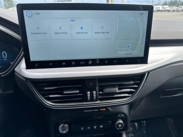 Certified 2025 Ford Escape Platinum AWD/4WD image 15
