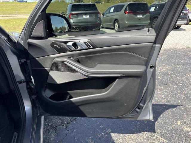 Used 2024 BMW X7 M60i w/ Executive Package image 14