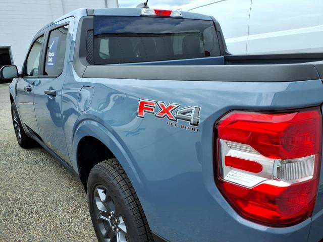 Certified 2025 Ford Maverick XLT w/ XLT Luxury Package AWD/4WD image 3