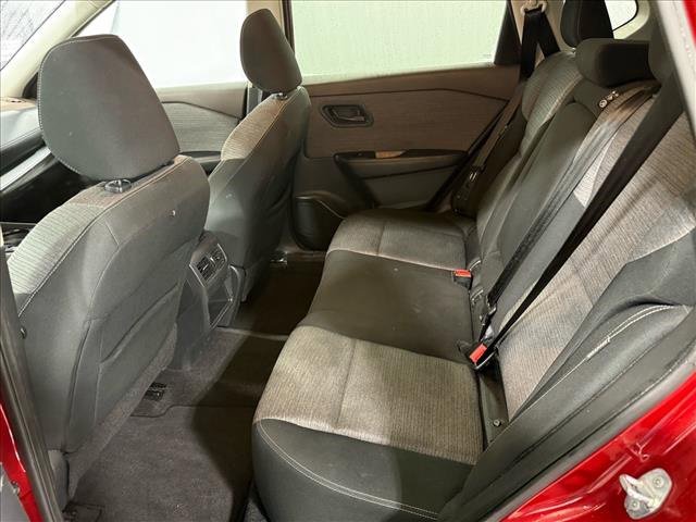 Used 2021 Nissan Rogue S image 15