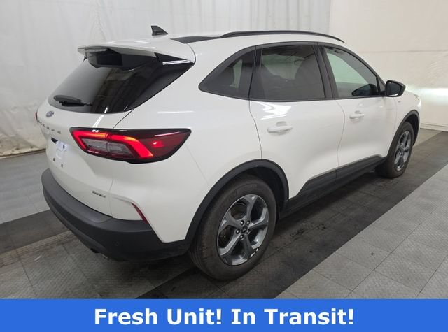Certified 2025 Ford Escape ST-Line w/ Tech Pack #1 AWD/4WD image 2