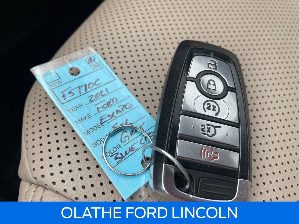 Certified 2021 Ford Escape SEL w/ Class II Trailer Tow Package image 12