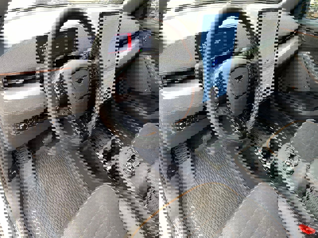 Certified 2023 Ford Mustang Mach-E GT image 34