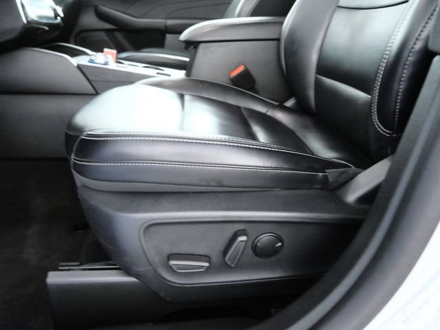 Certified 2025 Ford Escape Platinum AWD/4WD image 14