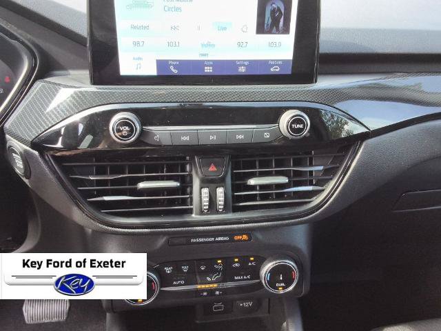Certified 2025 Ford Escape ST-Line AWD/4WD image 37