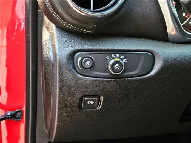 Used 2024 Chevrolet Blazer LT w/ Midnight/Sport Edition FWD image 24