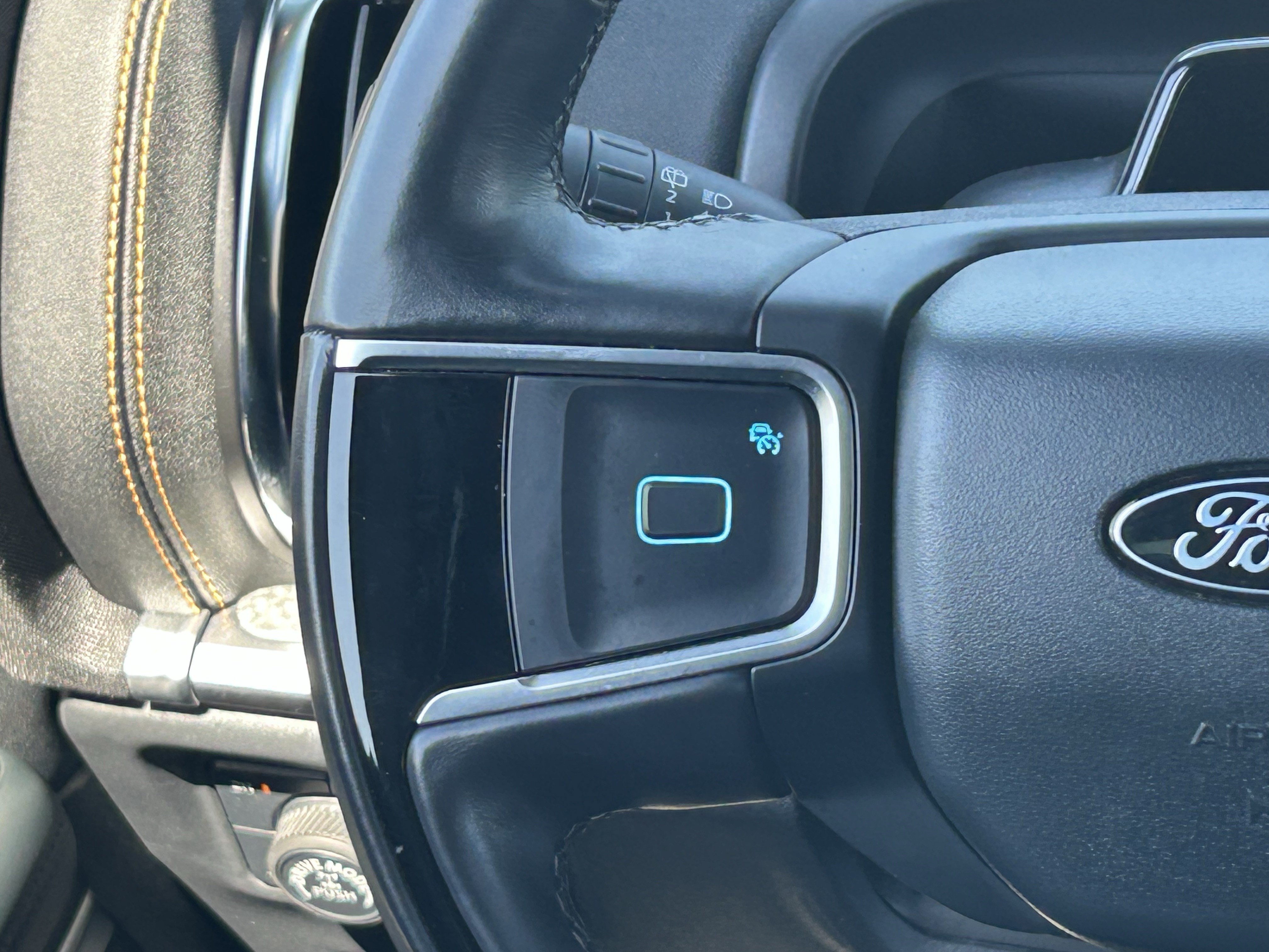 Certified 2025 Ford Expedition Tremor AWD/4WD image 24