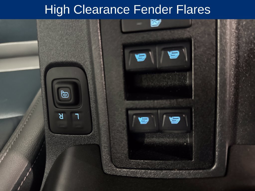Certified 2022 Ford Bronco Outer Banks w/ Sasquatch Package AWD/4WD image 13