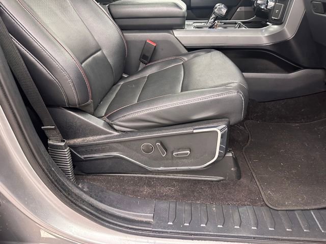 Certified 2022 Ford F150 Lariat w/ Equipment Group 502A High image 17