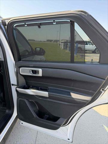 Certified 2022 Ford Explorer Limited w/ Equipment Group 301A image 16