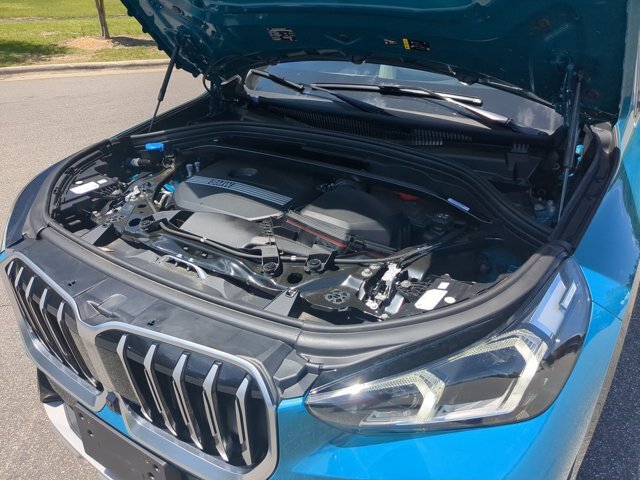 Used 2024 BMW X1 xDrive28i w/ Technology Package AWD/4WD image 37