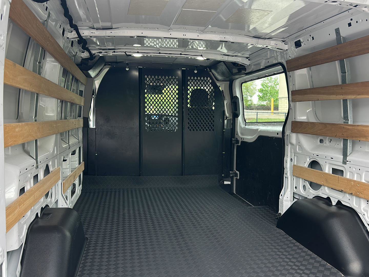 Certified 2024 Ford Transit 250 Low Roof w/ Exterior Upgrade Package image 24