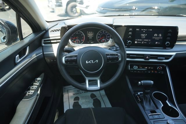 Used 2022 Kia K5 LXS FWD image 21