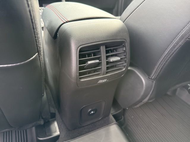Certified 2025 Ford Escape ST-Line Select w/ Tech Pack #2 image 14