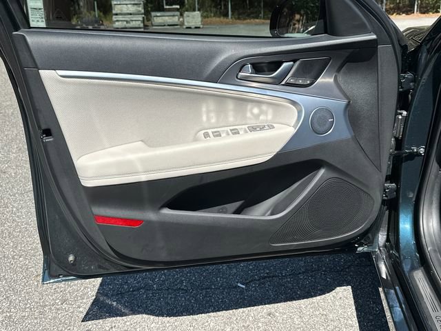 Used 2025 Genesis G70 2.5T w/ Sport Prestige Package AWD/4WD image 10