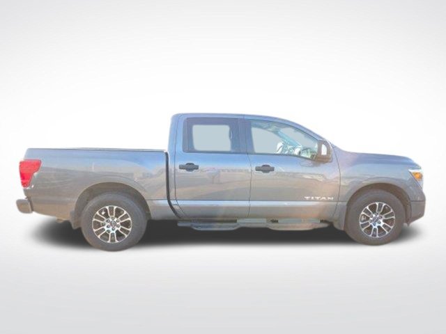 Used 2024 Nissan Titan SV w/ SV Convenience Package RWD image 14