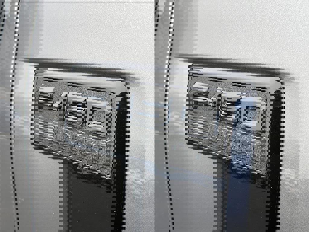 Certified 2024 Ford F150 Lariat image 19