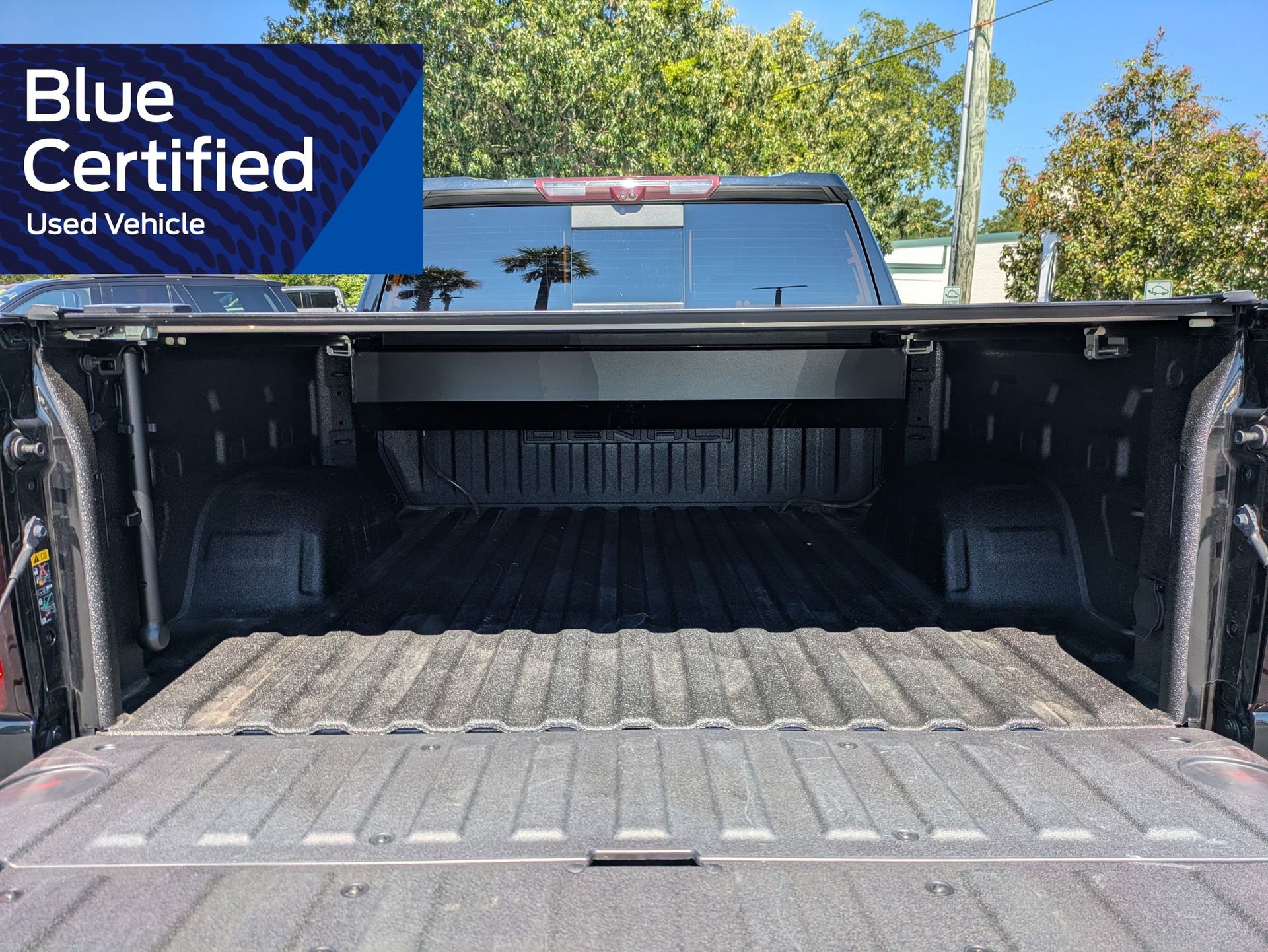 Used 2023 GMC Sierra 1500 Denali Ultimate AWD/4WD image 18