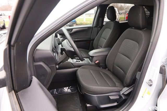 Certified 2025 Ford Escape Active image 8