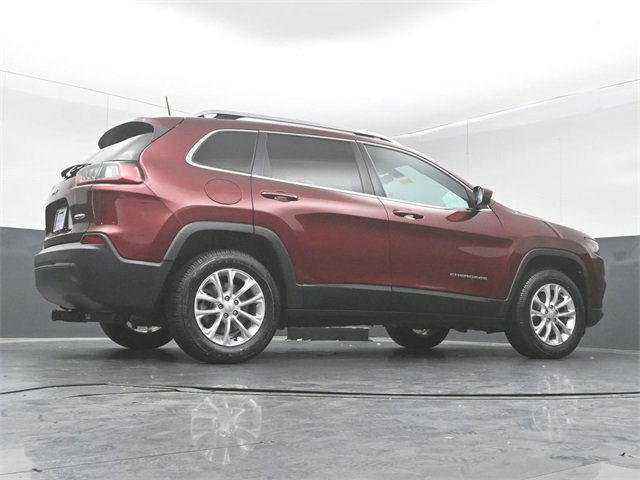 Used 2019 Jeep Cherokee Latitude w/ Cold Weather Group image 14