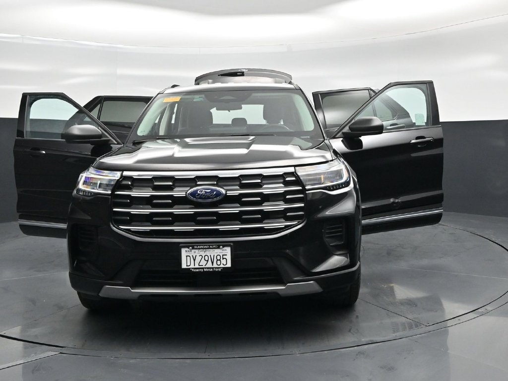 Certified 2025 Ford Explorer Active AWD/4WD image 34