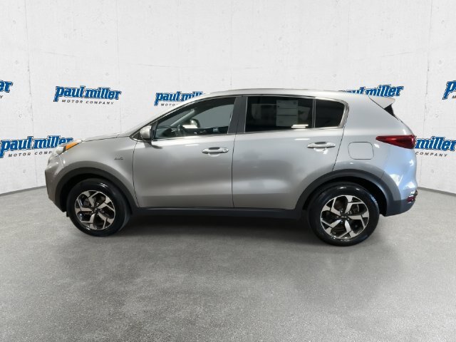 Used 2021 Kia Sportage LX AWD/4WD image 7