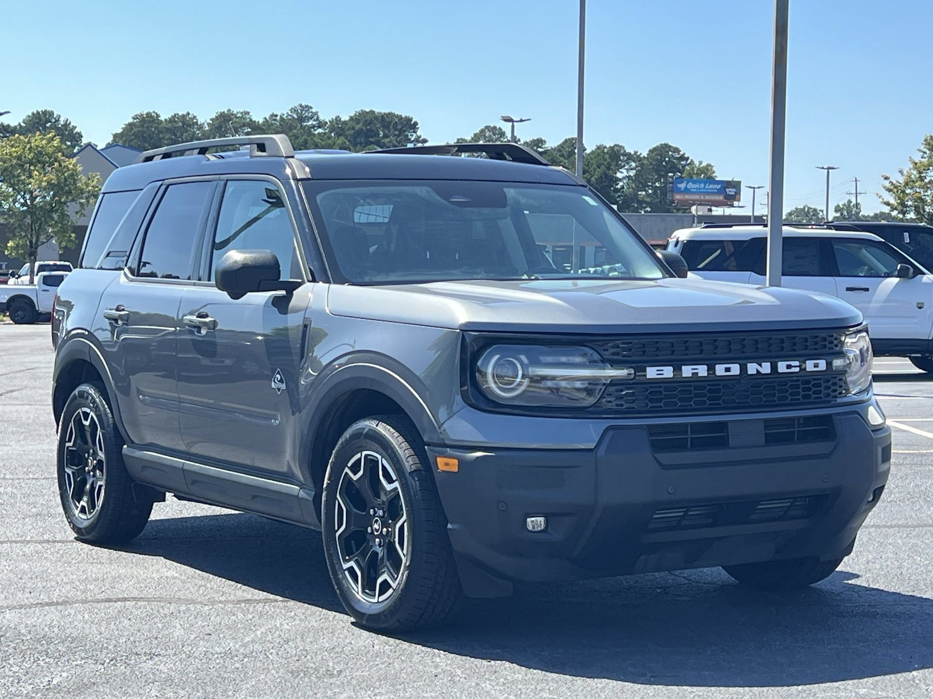 Certified 2025 Ford Bronco Sport Outer Banks w/ Outer Banks Tech Package+ AWD/4WD image 29