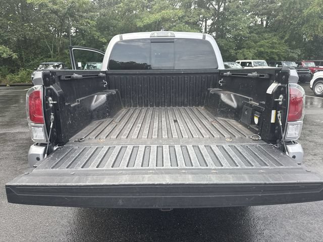 Used 2020 Toyota Tacoma TRD Sport w/ Technology Package AWD/4WD image 22