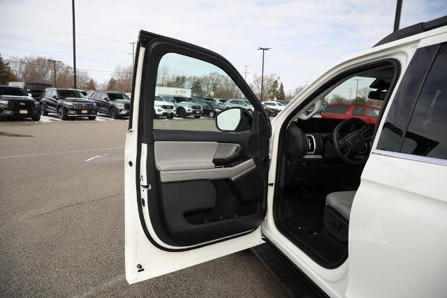 Certified 2025 Ford Expedition Max Active image 21