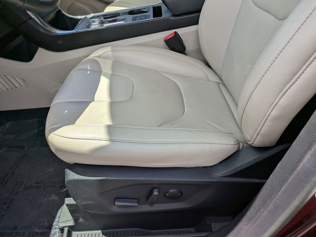 Certified 2021 Ford Edge Titanium FWD image 24