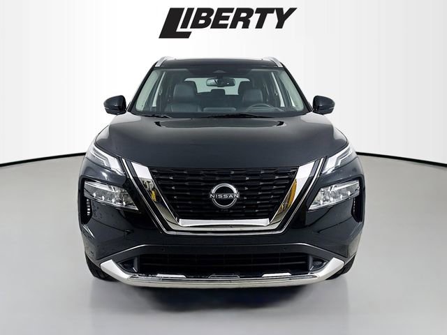 Used 2023 Nissan Rogue Platinum w/ Platinum Premium Package image 2