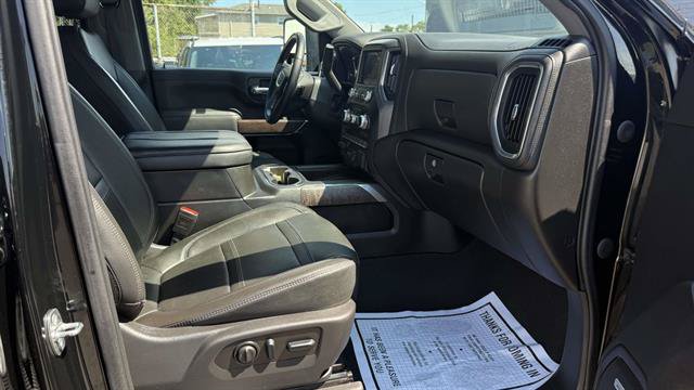 Used 2023 GMC Sierra 2500 Denali w/ Denali Ultimate Package AWD/4WD image 26