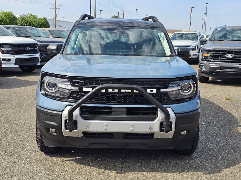 Certified 2025 Ford Bronco Sport Outer Banks w/ Sasquatch Outer Banks Package AWD/4WD image 2