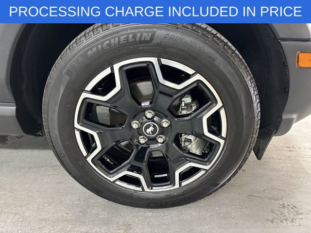 Certified 2025 Ford Bronco Sport Outer Banks w/ Outer Banks Tech Package+ AWD/4WD image 2
