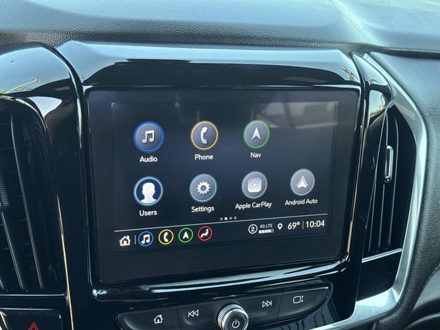 Used 2023 Chevrolet Traverse RS FWD image 13