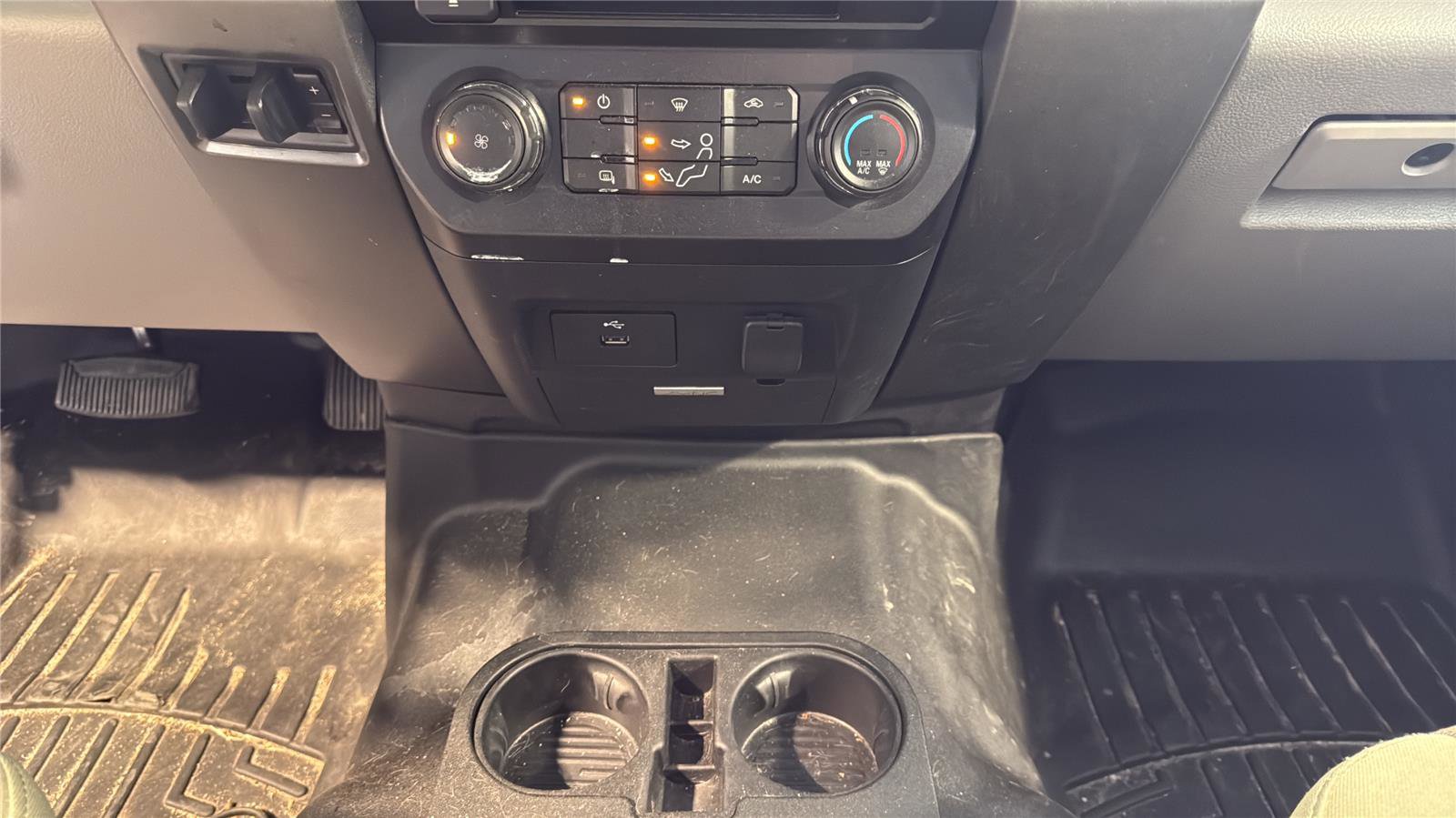 Certified 2018 Ford F250 XL w/ STX Appearance Package image 21