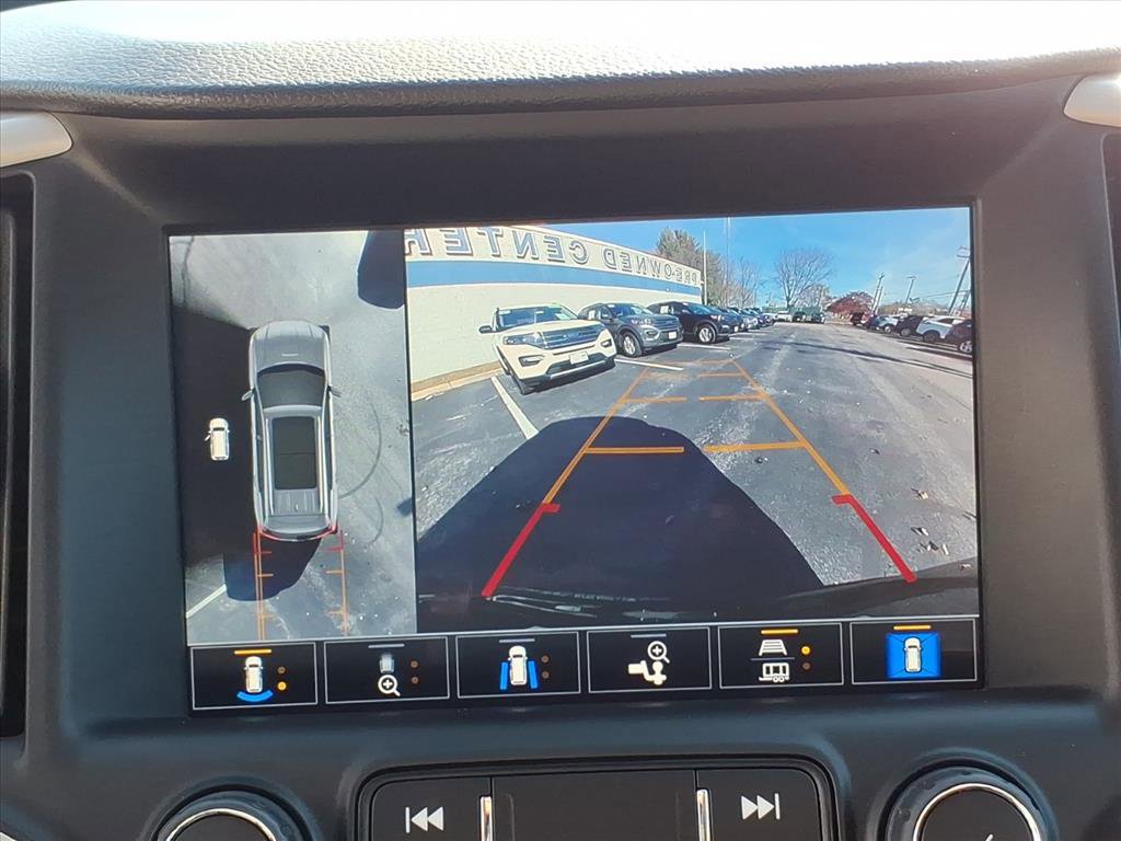 Used 2022 GMC Terrain Denali w/ Denali Premium Package image 14