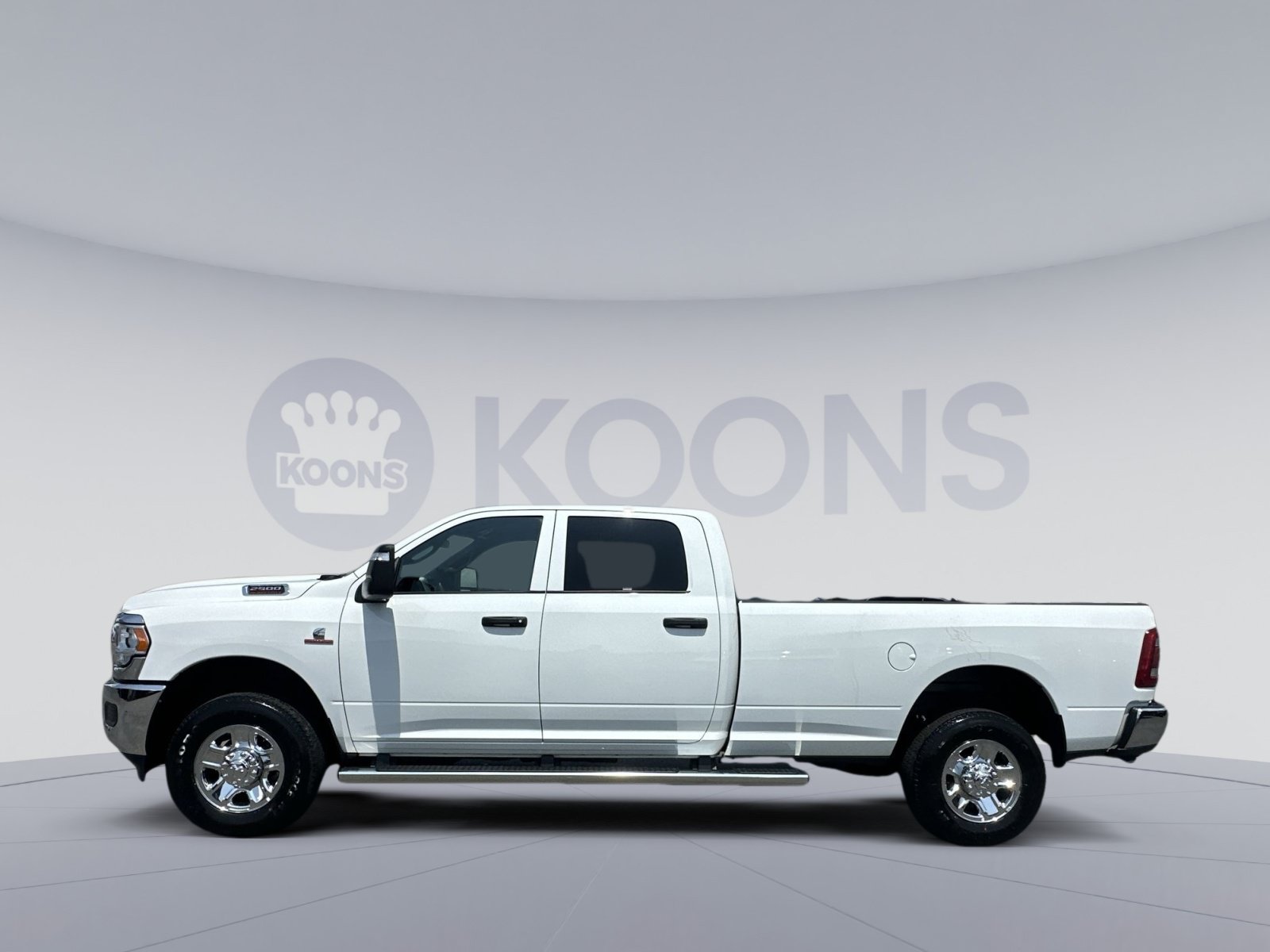 Used 2024 RAM 2500 Tradesman w/ Chrome Appearance Group AWD/4WD image 13