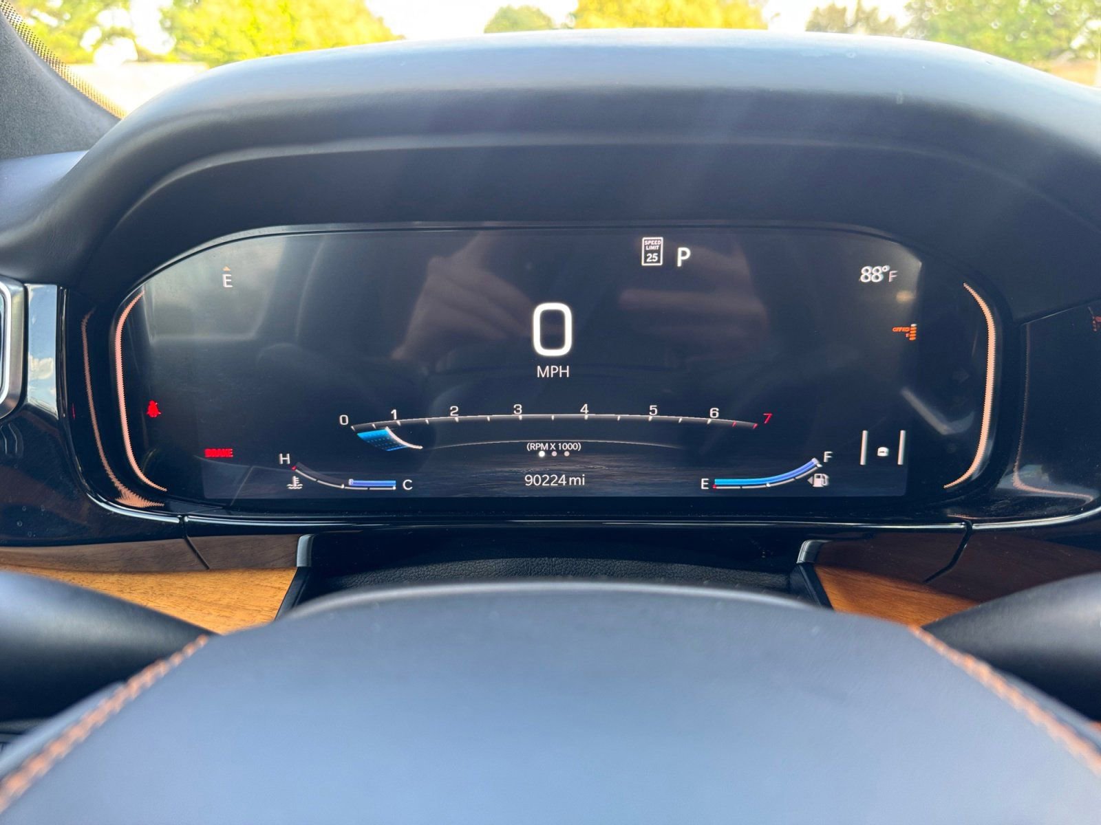 Used 2022 Jeep Grand Wagoneer Series III w/ Rear Seat Video Group 1 image 34