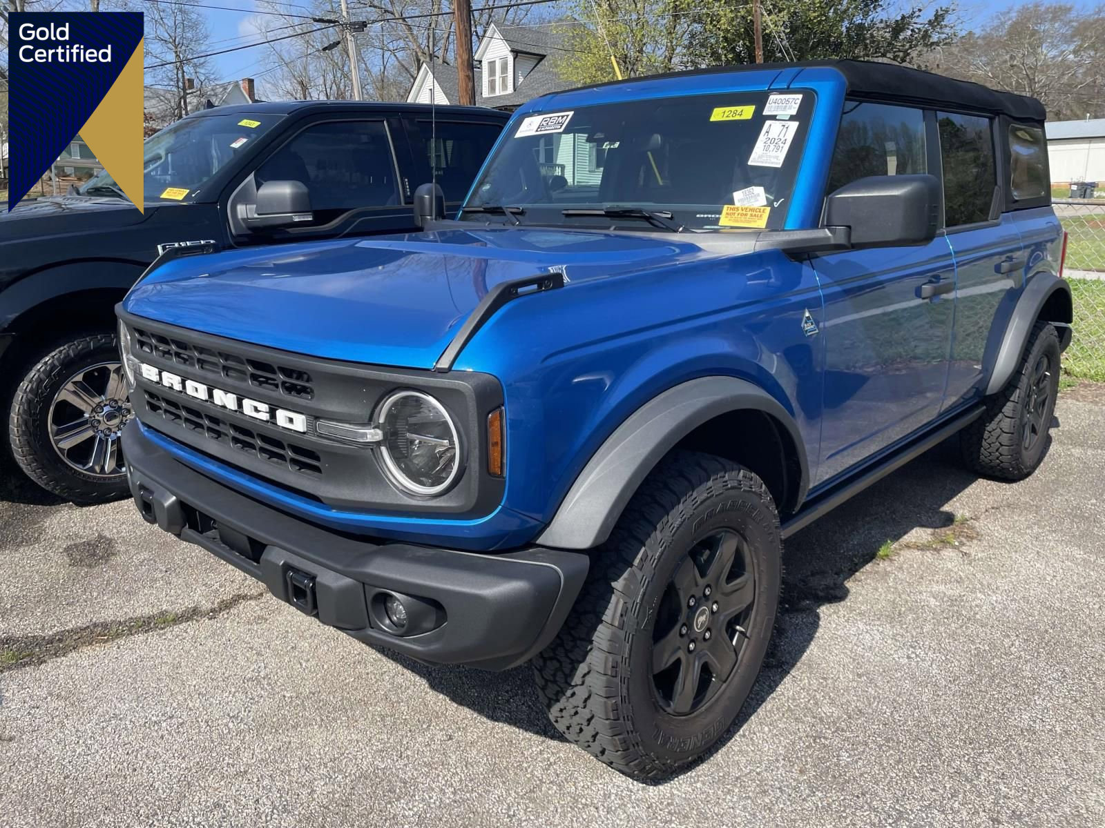 Certified 2024 Ford Bronco Black Diamond image 1