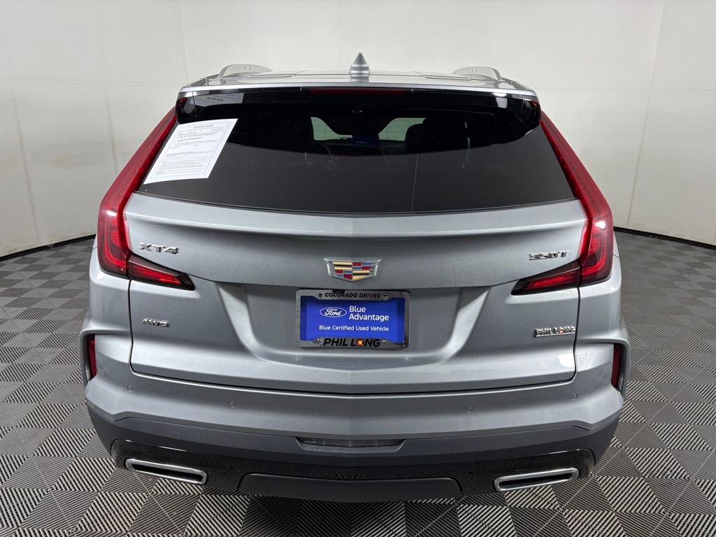 Used 2024 Cadillac XT4 Premium Luxury image 4