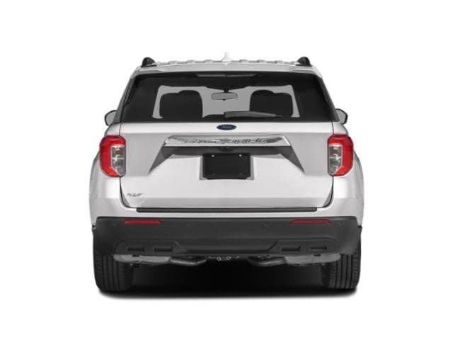 Certified 2023 Ford Explorer XLT w/ Equipment Group 202A AWD/4WD image 5