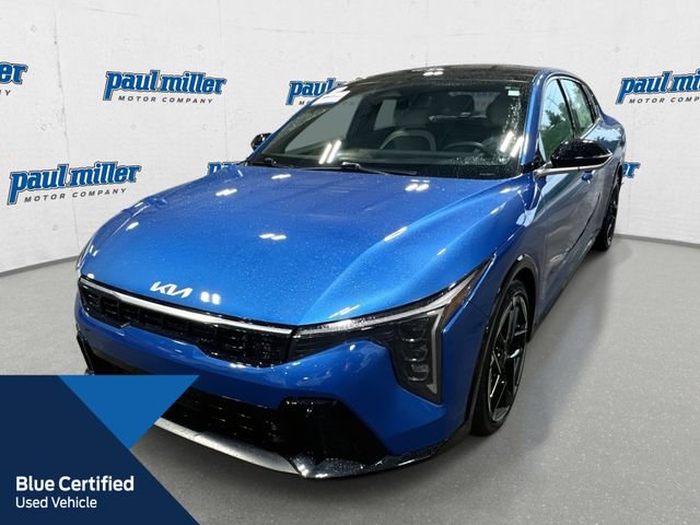 Used 2025 Kia K4 GT-Line w/ GT-Line Premium Package FWD image 1
