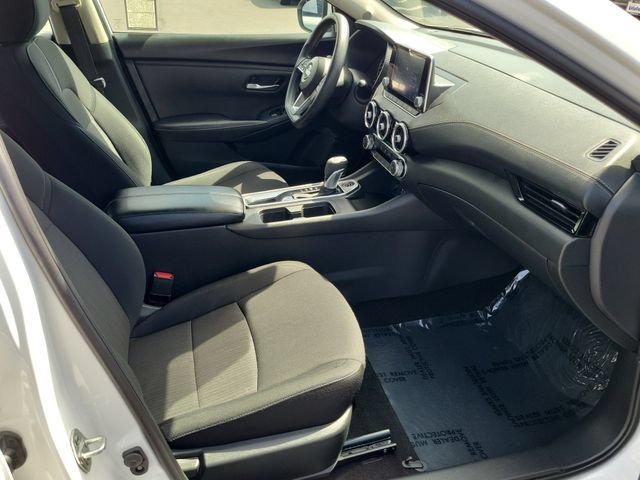 Used 2024 Nissan Sentra SV FWD image 16