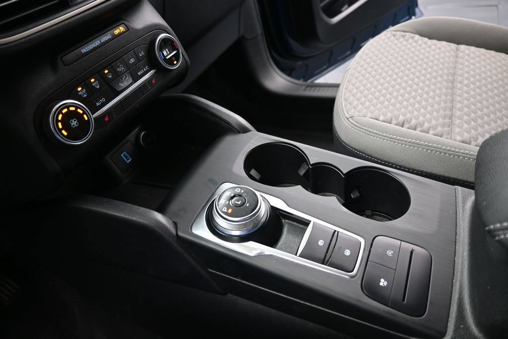 Certified 2020 Ford Escape SE FWD image 16