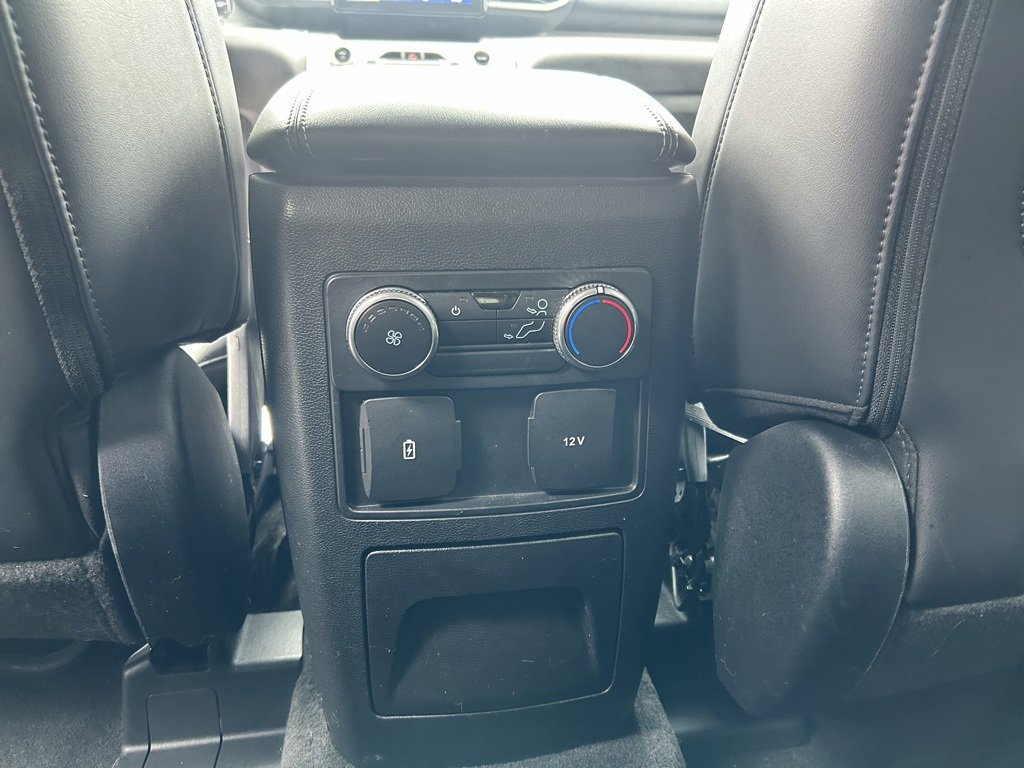 Certified 2022 Ford Explorer XLT w/ Equipment Group 202A image 16